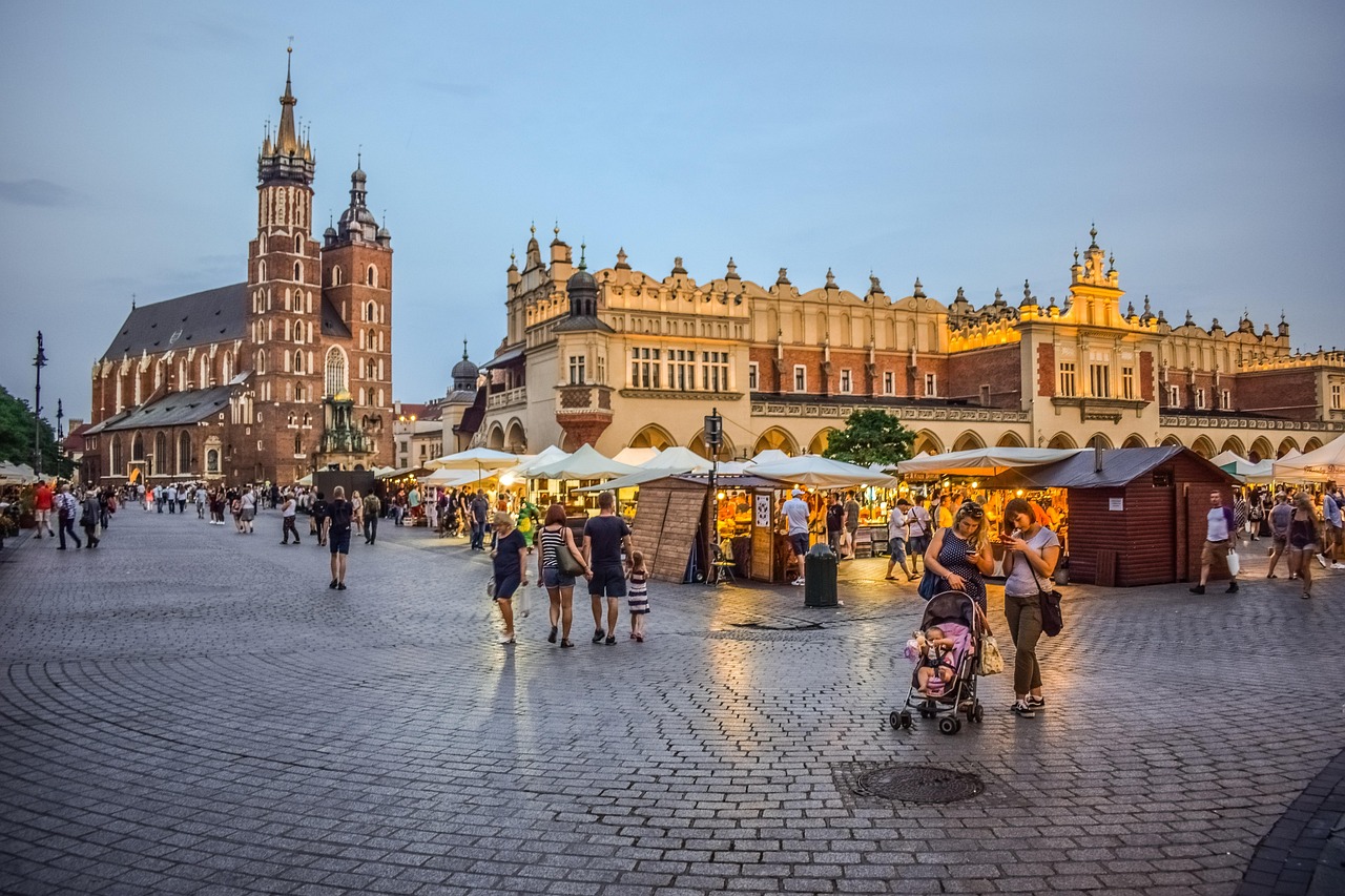 krakow christmas market deals